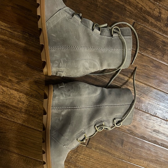 SOREL Joan of Arctic Wedge II Boot - Picture 3 of 4